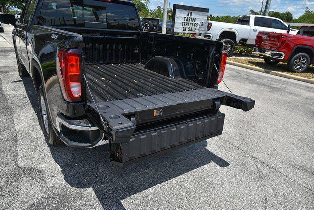 new 2025 GMC Sierra 1500 car, priced at $53,445