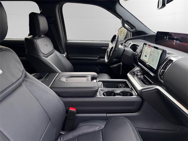 new 2025 Ford Expedition car, priced at $78,880