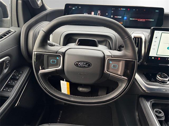new 2025 Ford Expedition car, priced at $78,880