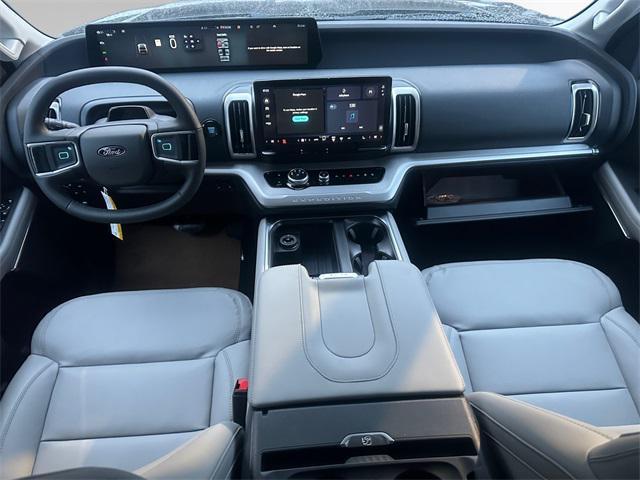 new 2026 Ford Expedition car, priced at $75,140