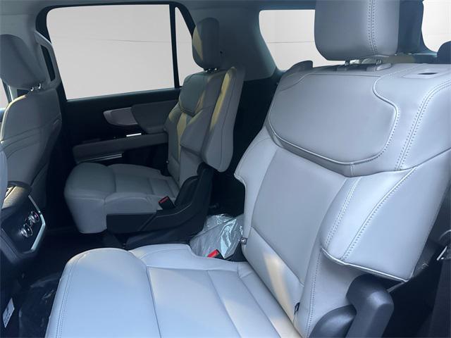 new 2026 Ford Expedition car, priced at $75,140