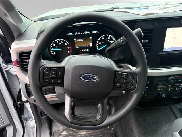 new 2025 Ford F-250 car, priced at $58,860