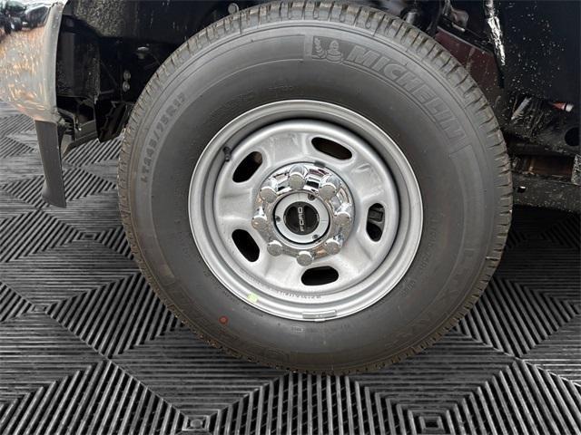 new 2025 Ford F-250 car, priced at $58,860