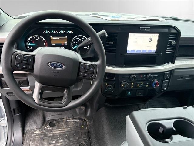 new 2025 Ford F-250 car, priced at $58,860