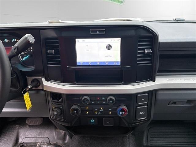 new 2025 Ford F-250 car, priced at $58,860
