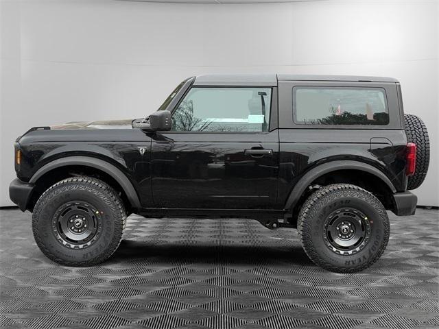 new 2025 Ford Bronco car, priced at $42,804
