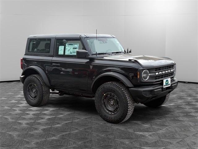 new 2025 Ford Bronco car, priced at $42,804