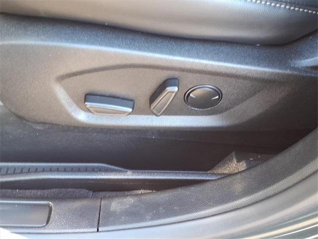 used 2023 Ford Edge car, priced at $26,307