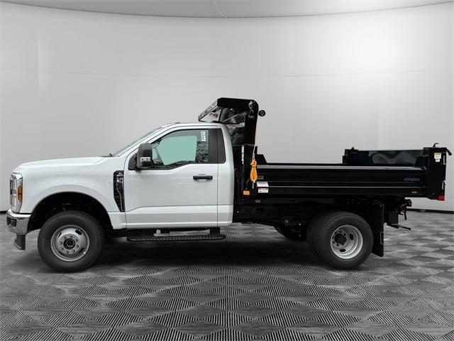 new 2025 Ford F-350 car, priced at $66,206