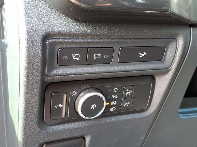 used 2022 Ford F-150 car, priced at $31,383