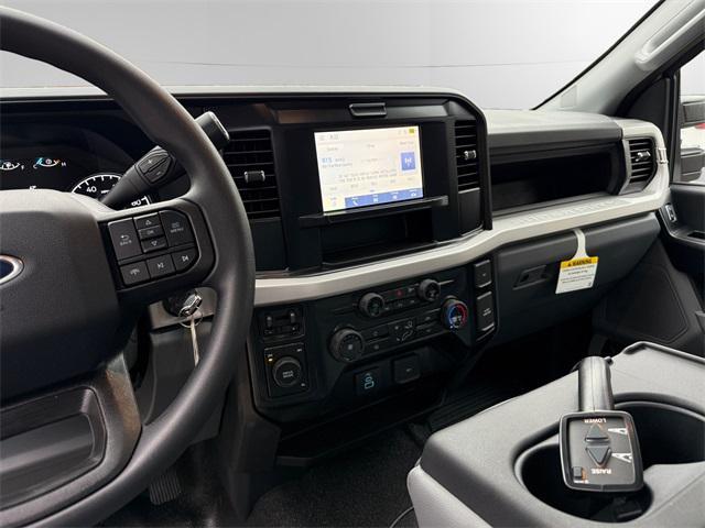 new 2025 Ford F-350 car, priced at $67,206