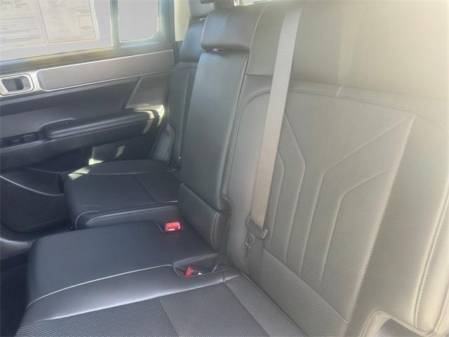 used 2024 Hyundai Santa Fe car, priced at $27,172