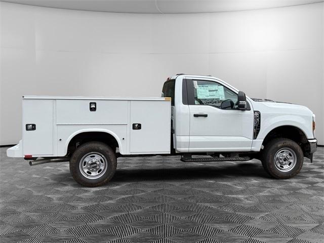 new 2025 Ford F-250 car, priced at $58,860