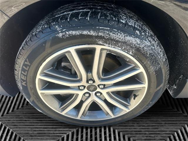 used 2023 Ford Edge car, priced at $25,492