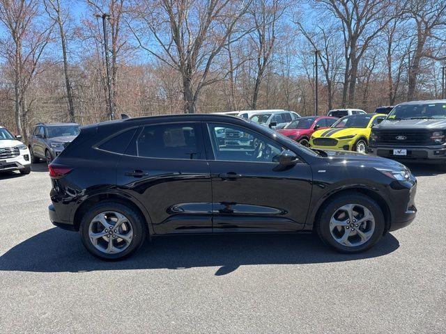 used 2023 Ford Escape car, priced at $22,999