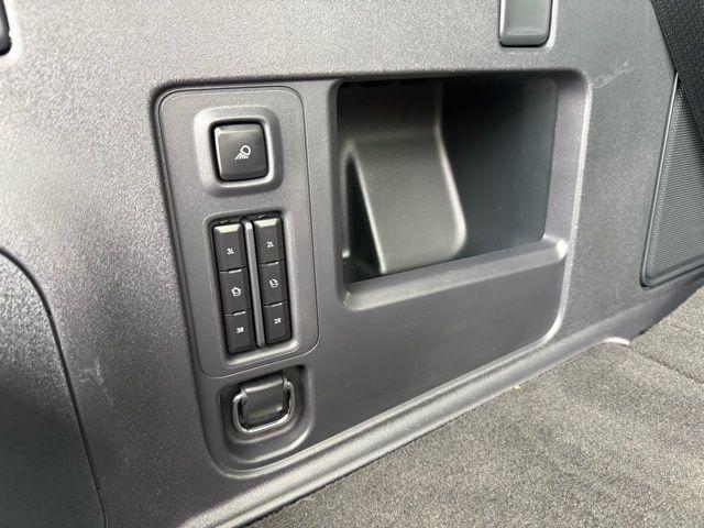 used 2025 Lincoln Navigator car, priced at $89,537