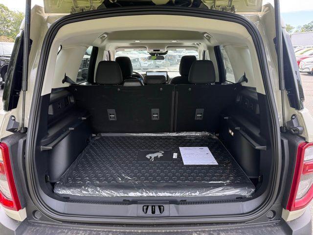 new 2025 Ford Bronco Sport car, priced at $37,563