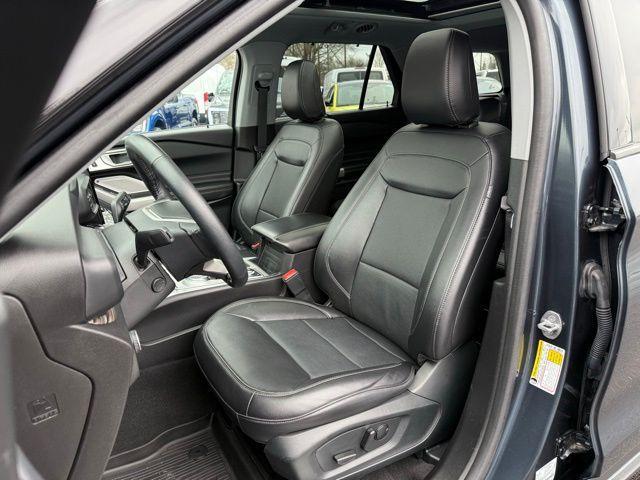 used 2023 Ford Explorer car, priced at $39,593