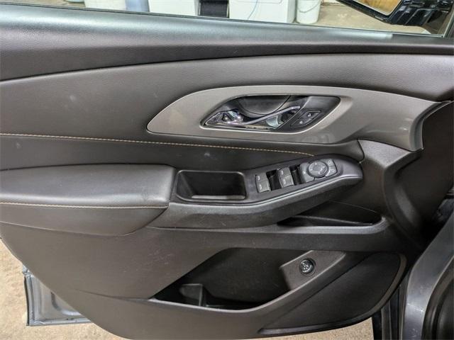 used 2020 Chevrolet Traverse car, priced at $19,900
