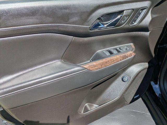 used 2023 GMC Acadia car, priced at $39,303