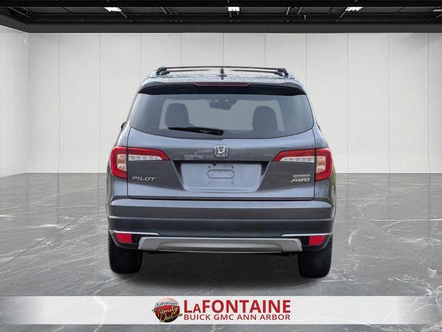 used 2021 Honda Pilot car, priced at $27,499