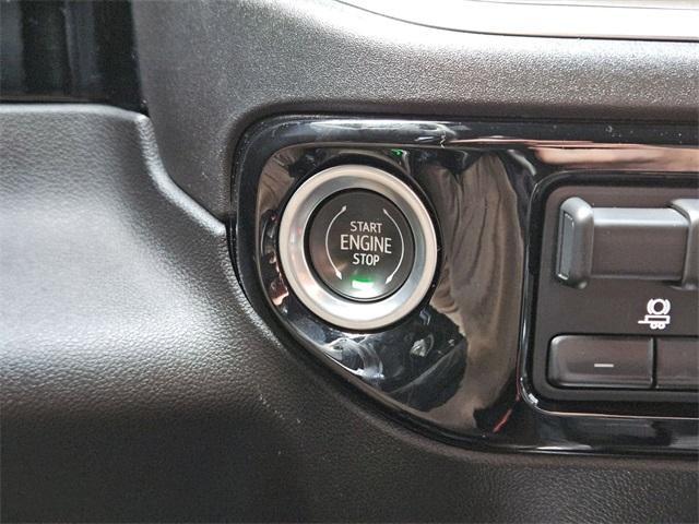 used 2022 Chevrolet Silverado 1500 car, priced at $40,495