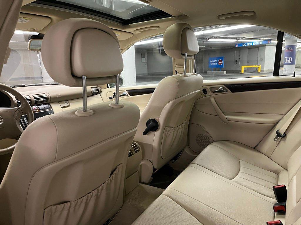 used 2007 Mercedes-Benz C-Class car, priced at $10,412