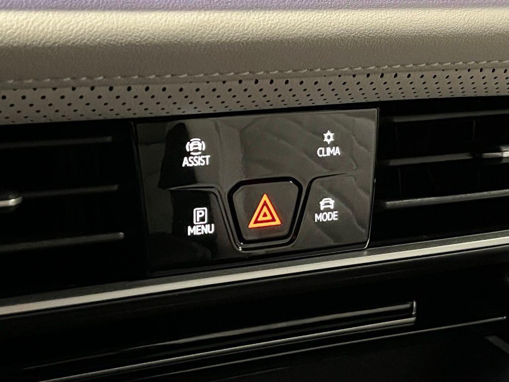 new 2026 Volkswagen Atlas Cross Sport car, priced at $55,139