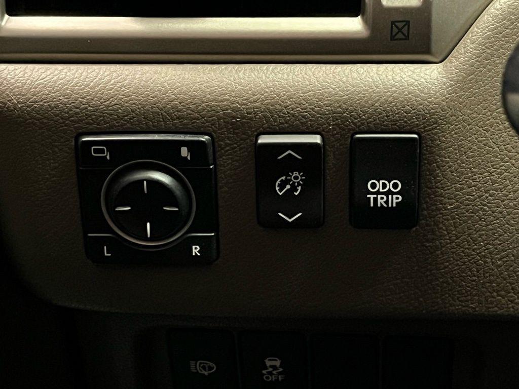 used 2014 Lexus GX 460 car, priced at $15,500