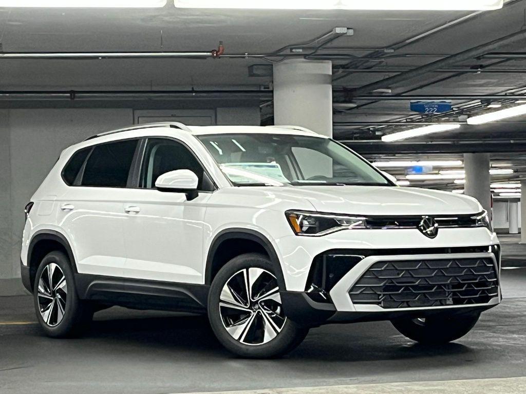 new 2026 Volkswagen Taos car, priced at $31,851
