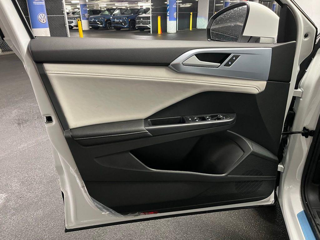 new 2026 Volkswagen Taos car, priced at $31,851
