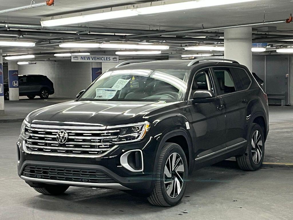 new 2026 Volkswagen Atlas car, priced at $47,643