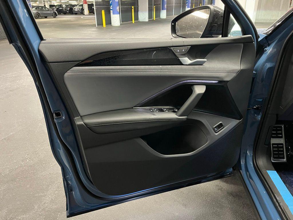 new 2026 Volkswagen Tiguan car, priced at $41,005