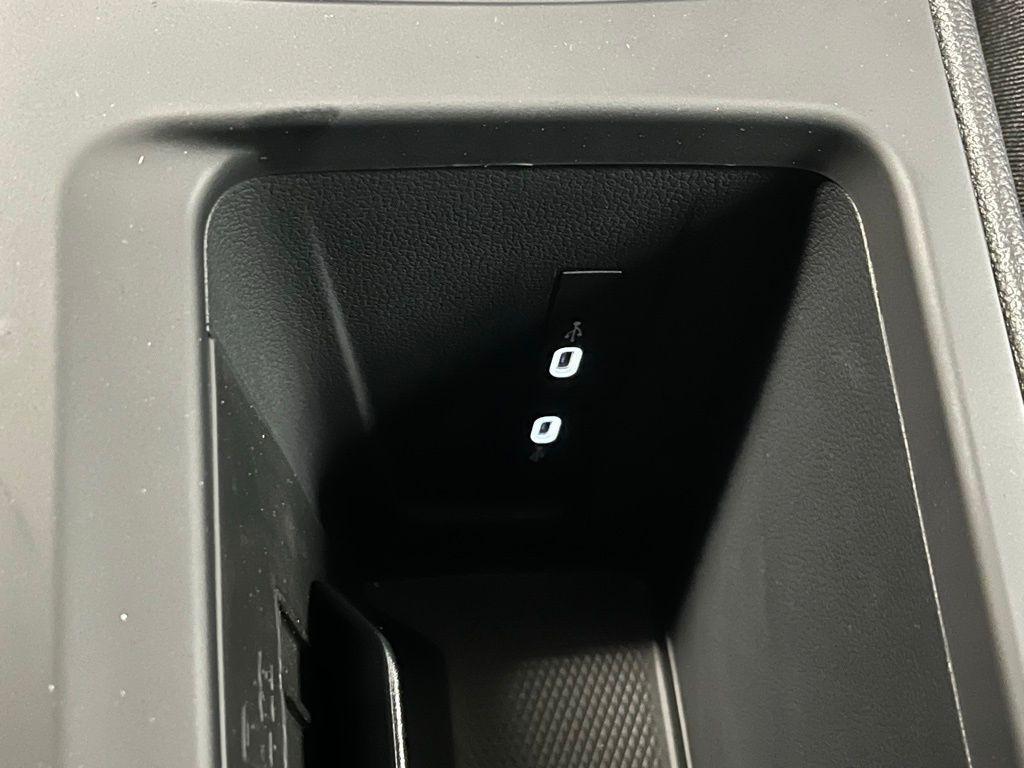 new 2026 Volkswagen Tiguan car, priced at $33,518