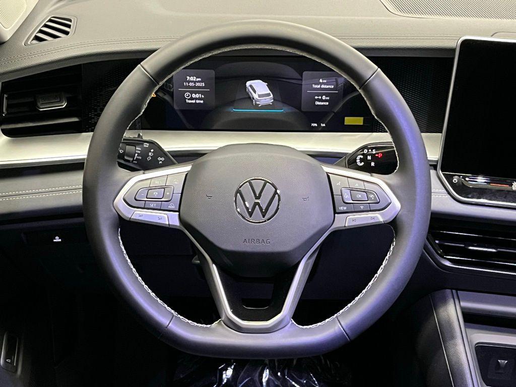 new 2026 Volkswagen Tiguan car, priced at $33,518