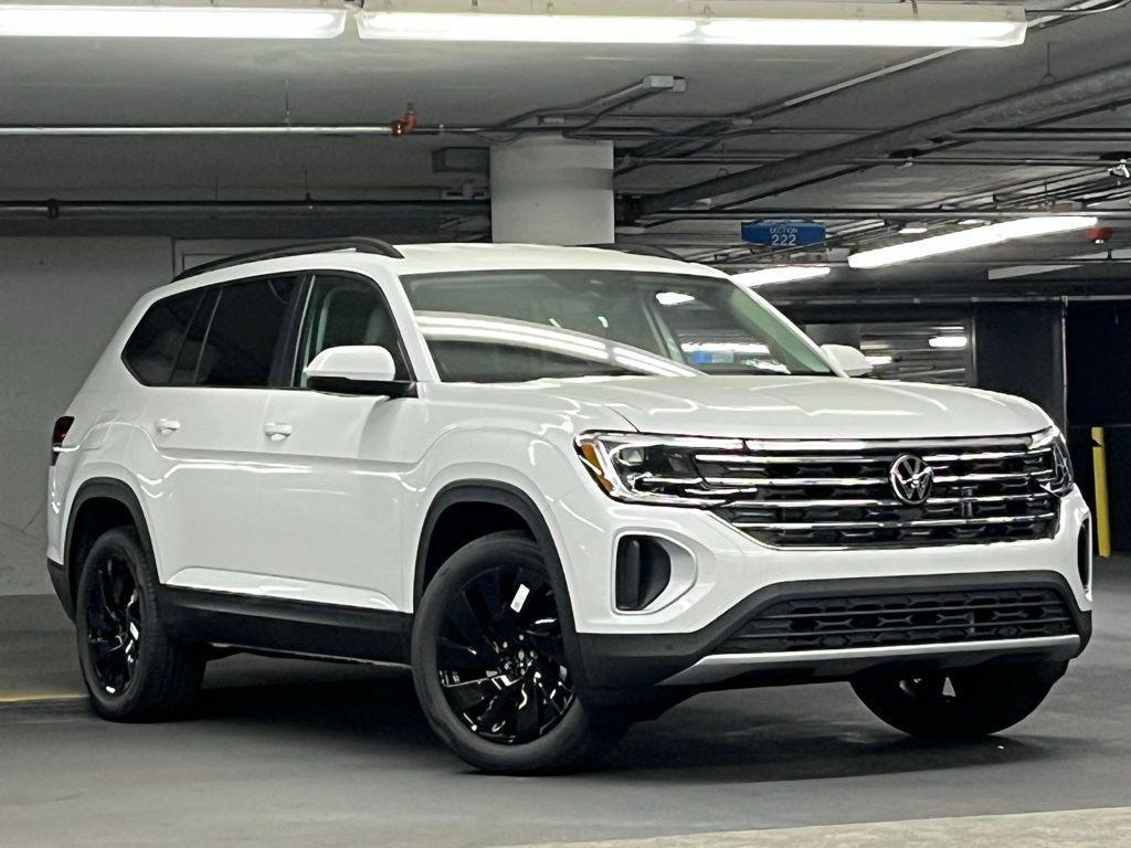 new 2026 Volkswagen Atlas car, priced at $44,554