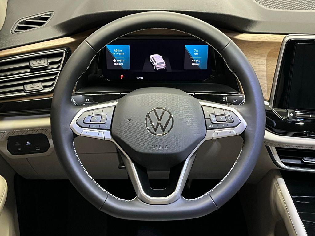 new 2026 Volkswagen Atlas car, priced at $47,642