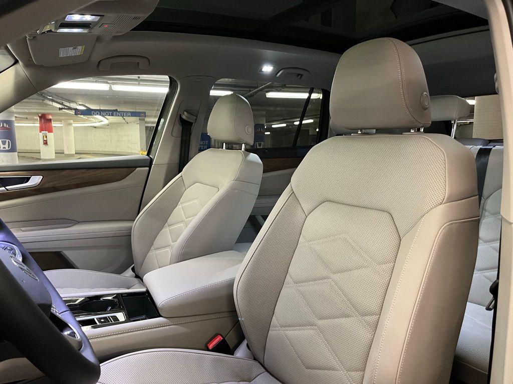 new 2026 Volkswagen Atlas car, priced at $47,510