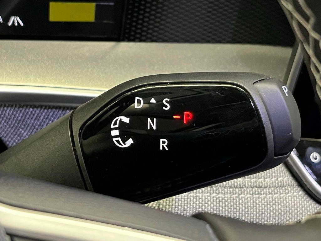 new 2026 Volkswagen Tiguan car, priced at $33,295