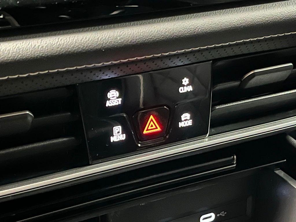 new 2026 Volkswagen Atlas car, priced at $55,792