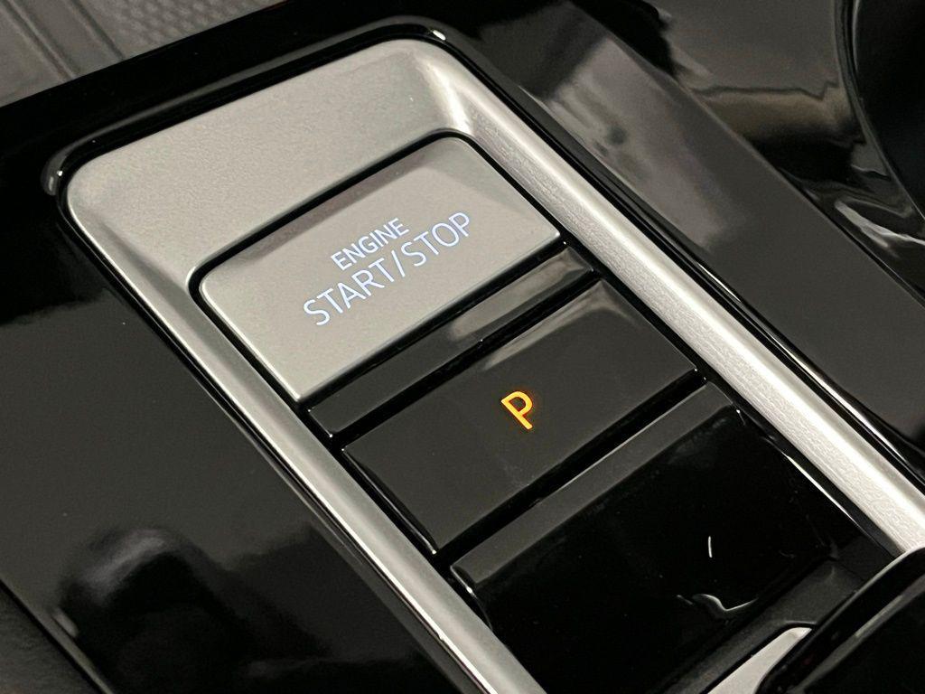 new 2026 Volkswagen Atlas car, priced at $55,792