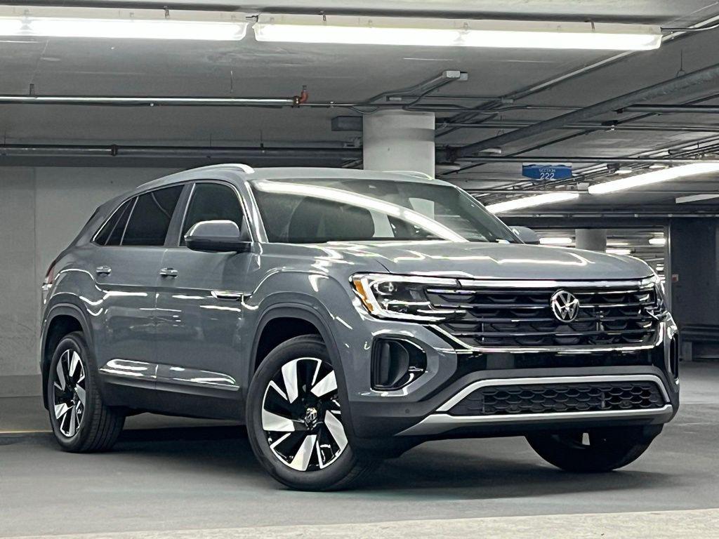 new 2026 Volkswagen Atlas Cross Sport car, priced at $46,765