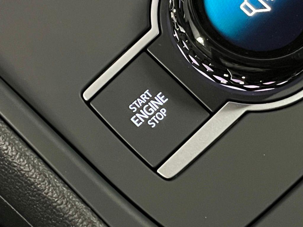 new 2025 Volkswagen Tiguan car, priced at $38,464