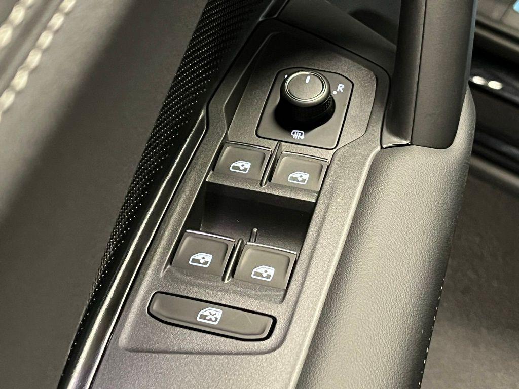 new 2026 Volkswagen Tiguan car, priced at $36,006