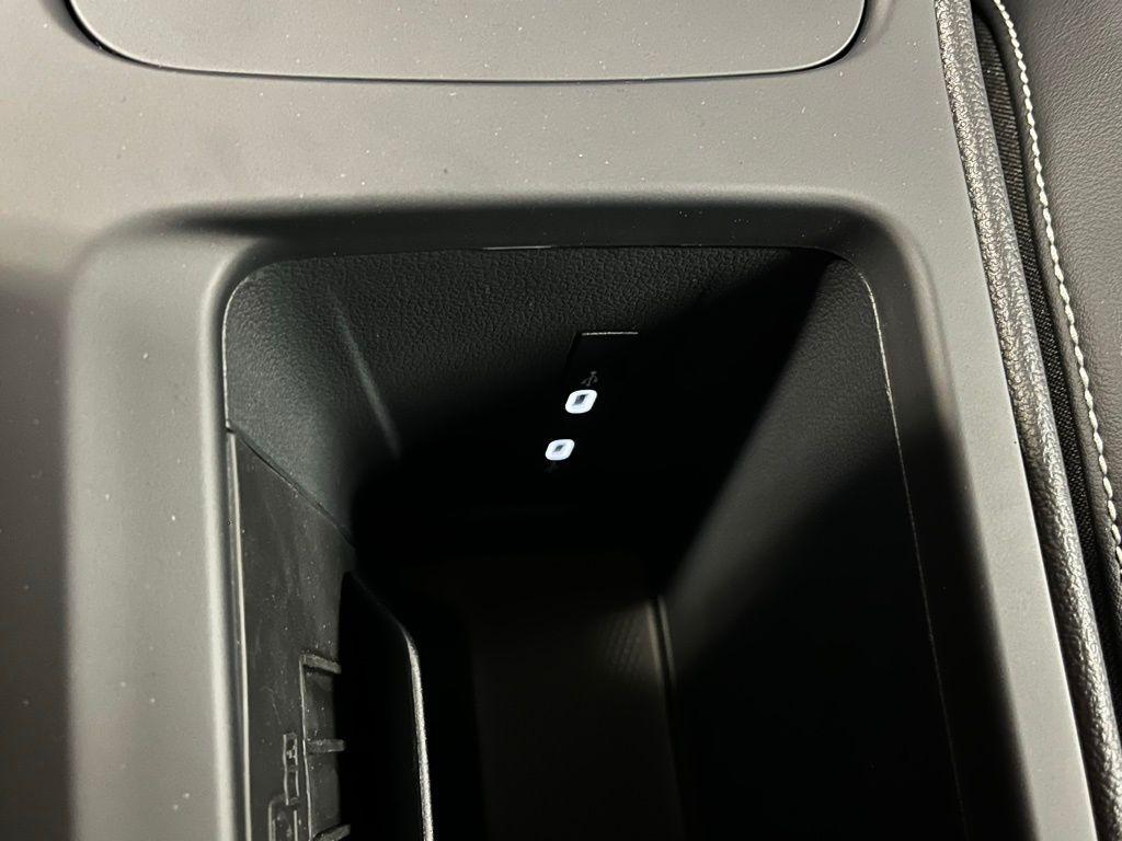 new 2026 Volkswagen Tiguan car, priced at $36,006