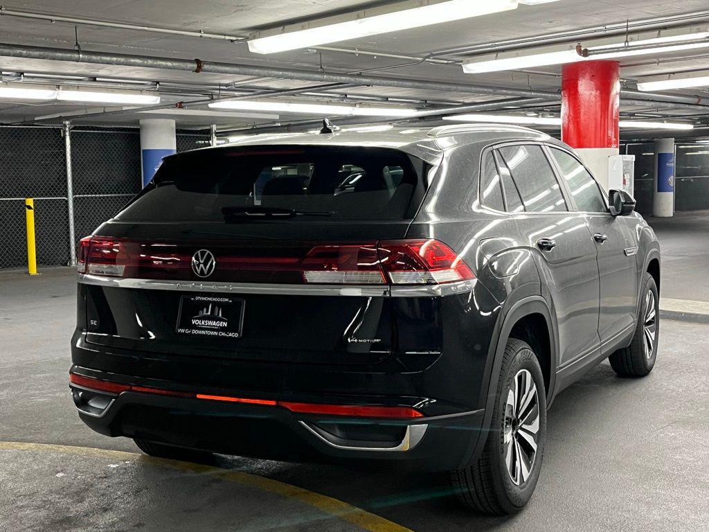 new 2026 Volkswagen Atlas Cross Sport car, priced at $43,021