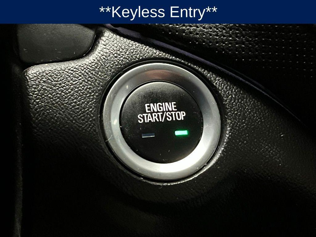 used 2021 Chevrolet Equinox car, priced at $18,000