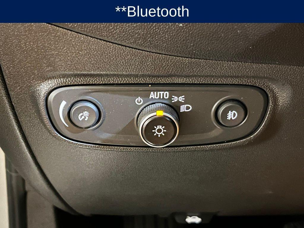 used 2021 Chevrolet Equinox car, priced at $18,000