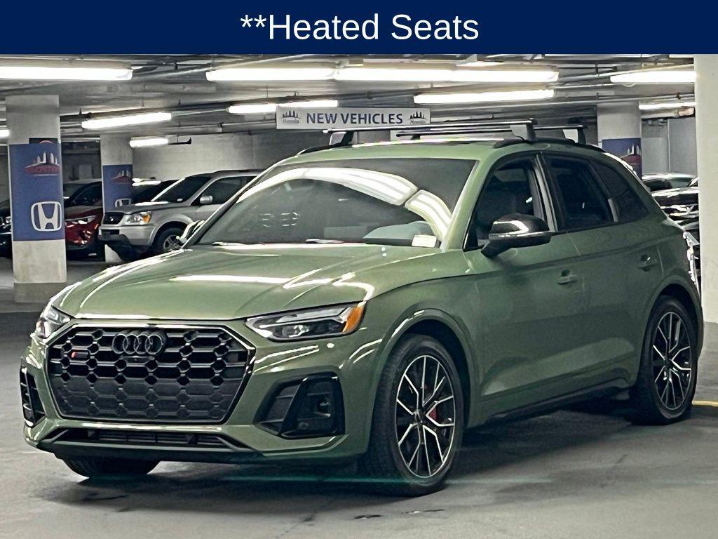 Audi SQ5 view 4