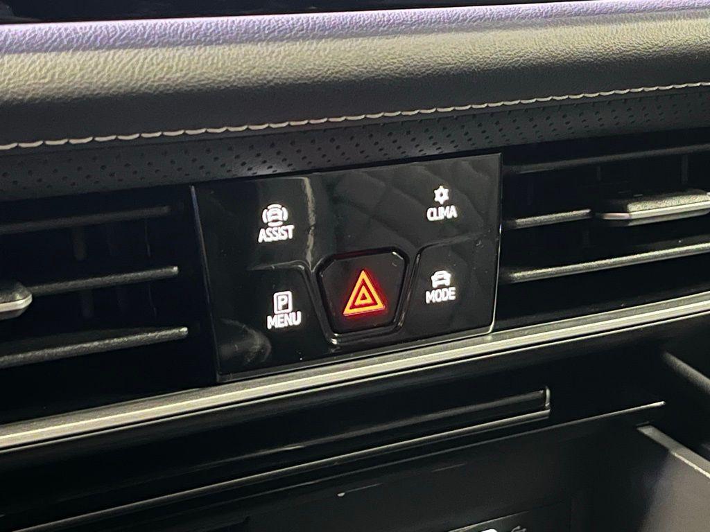 new 2026 Volkswagen Atlas car, priced at $57,478